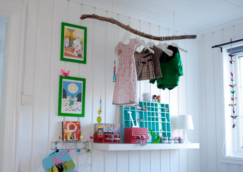 Hanger-branch for clothes in the children's room