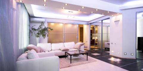 belysning av rom i leilighetsdekorasjonstyper