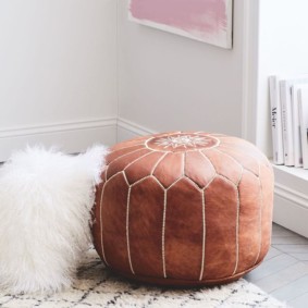 pouf for children's leather