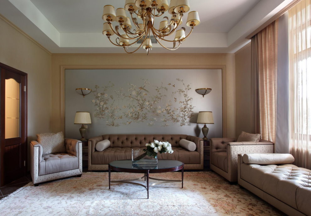 Neoclassical living room na dekorasyon sa dingding