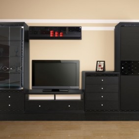 stena pre televíziu v dizajne obývacej izby