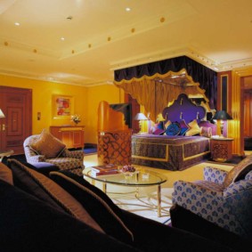 интериор на стаята в идеи за декор в ориенталски стил