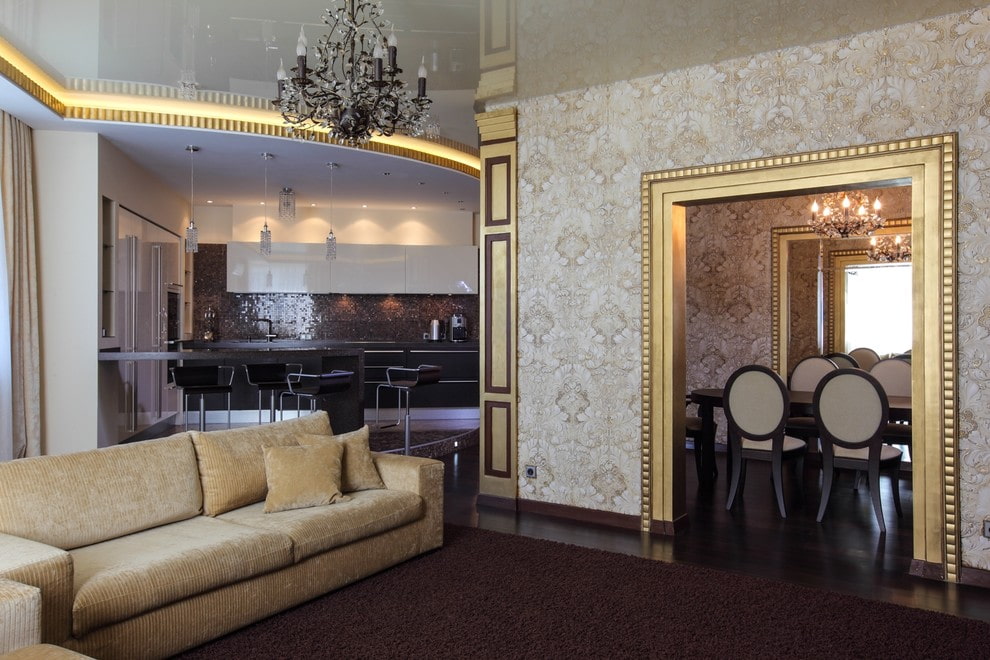 Gold-plated elements in the interior decoration of the living room