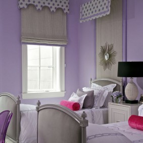 Lilac wallpaper in the girls room