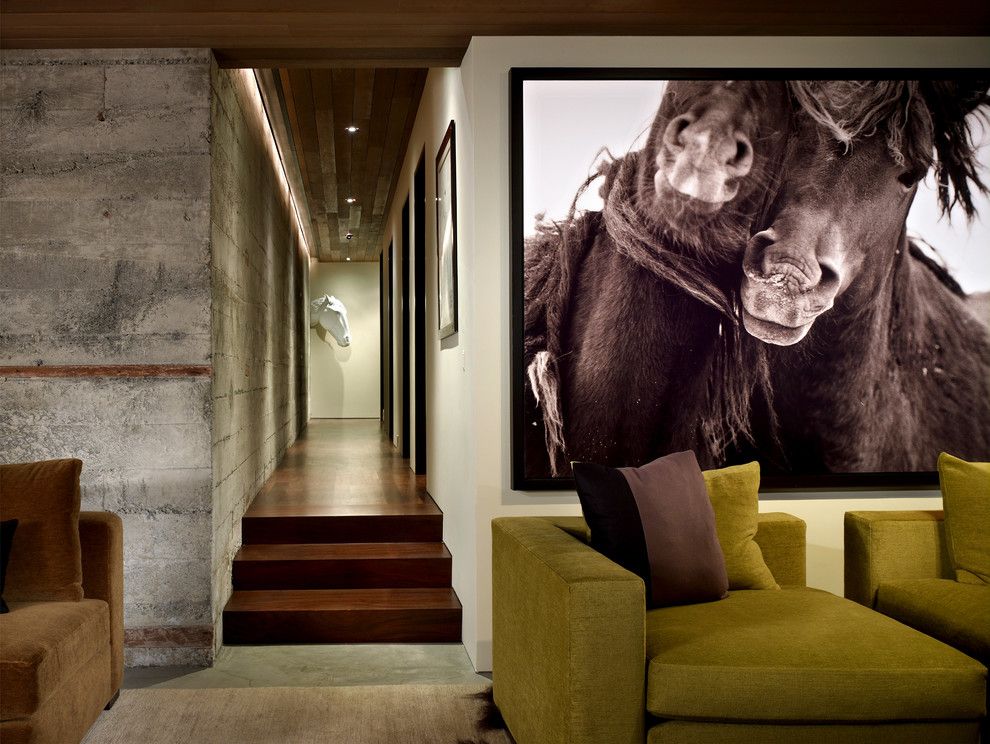 Sepia in het interieur van de moderne stijlzaal