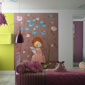 Çocuk odasında kombine duvar dekorasyonu örneği