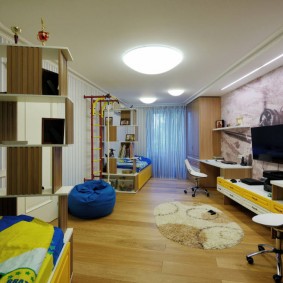 Small shelving in a boy's room