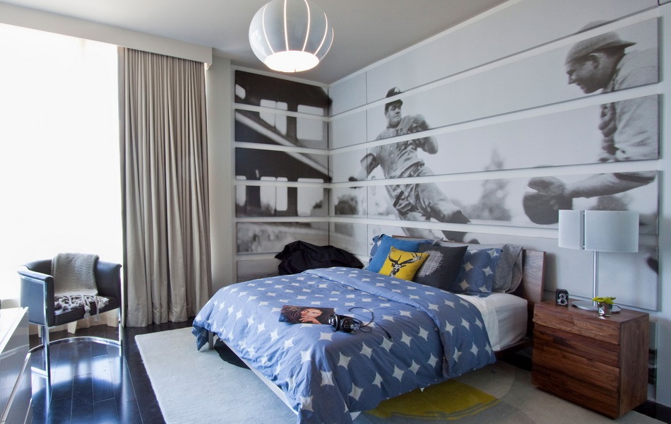 Stylish wallpaper with photo printing in a teenager's room