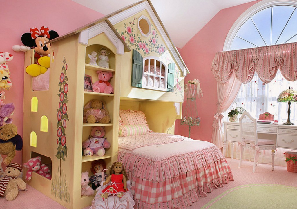 Chambre rose pour une petite princesse