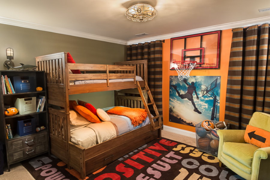 Dřevěná postel pro dvě děti
