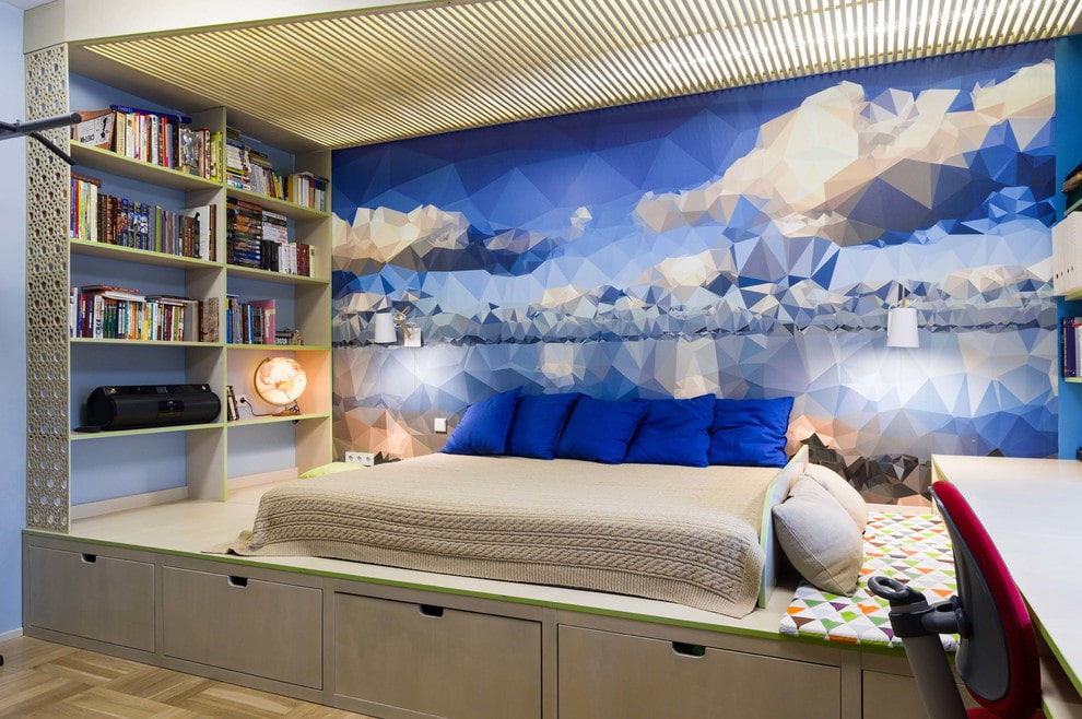 Beautiful photo wallpaper behind the bed on the catwalk
