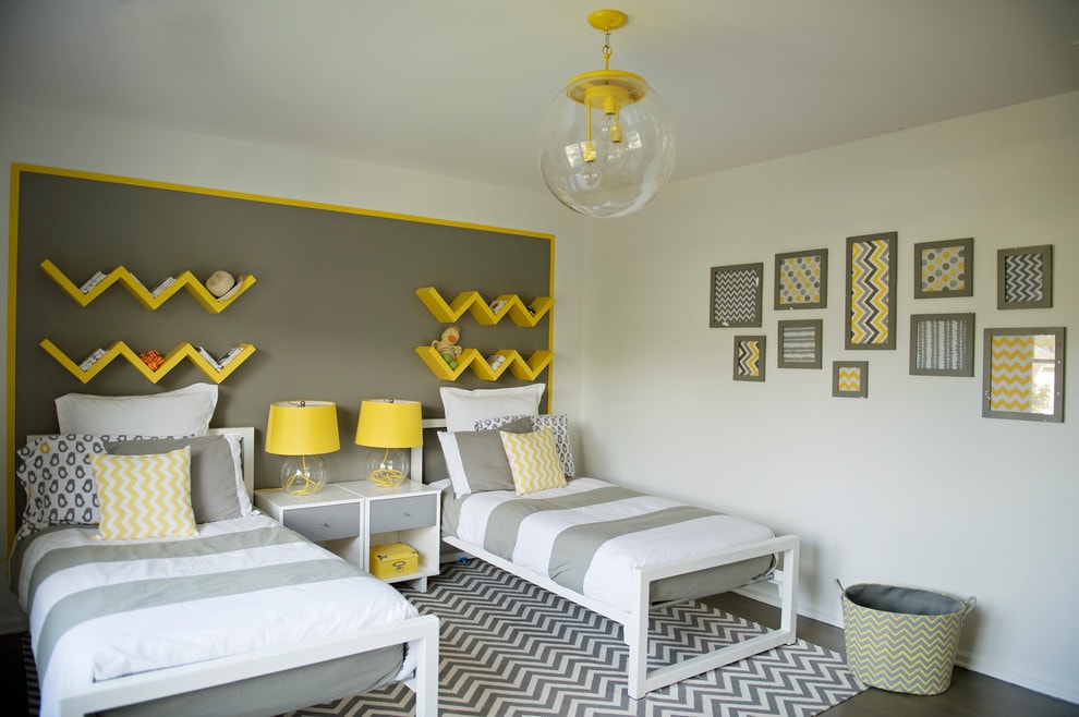 Chandelier with a round ceiling in the nursery