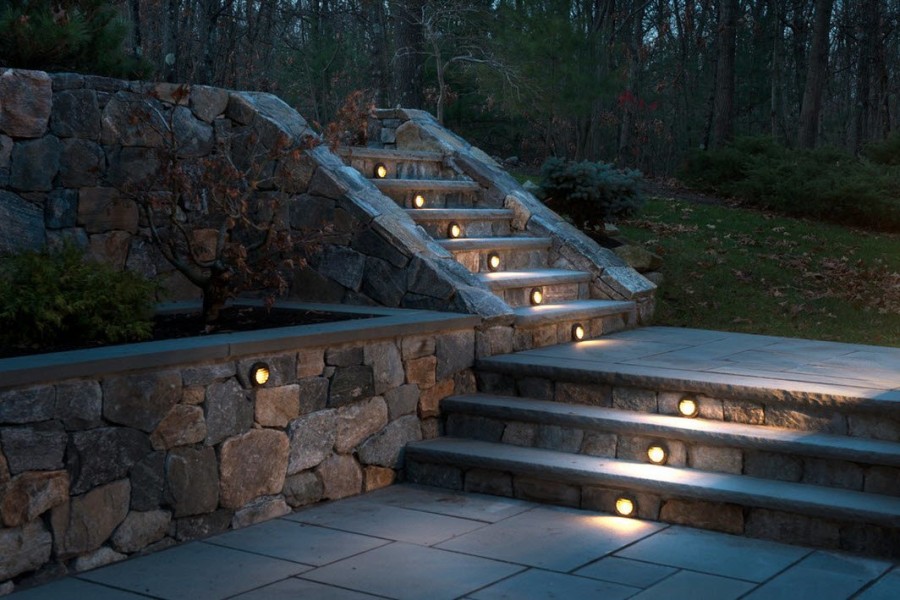 Spotlights on the steps of the garden staircase