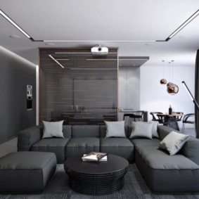 Mobles tapissats amb tapisseria grisa