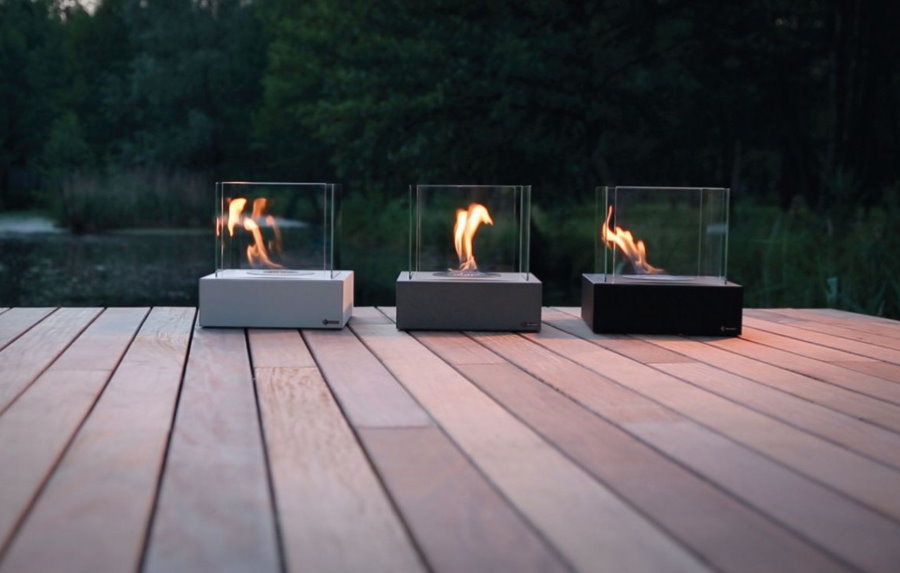 Outdoor models of biofireplaces on an open terrace