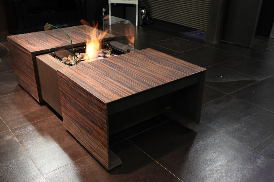 Built-in biofireplace in a coffee table