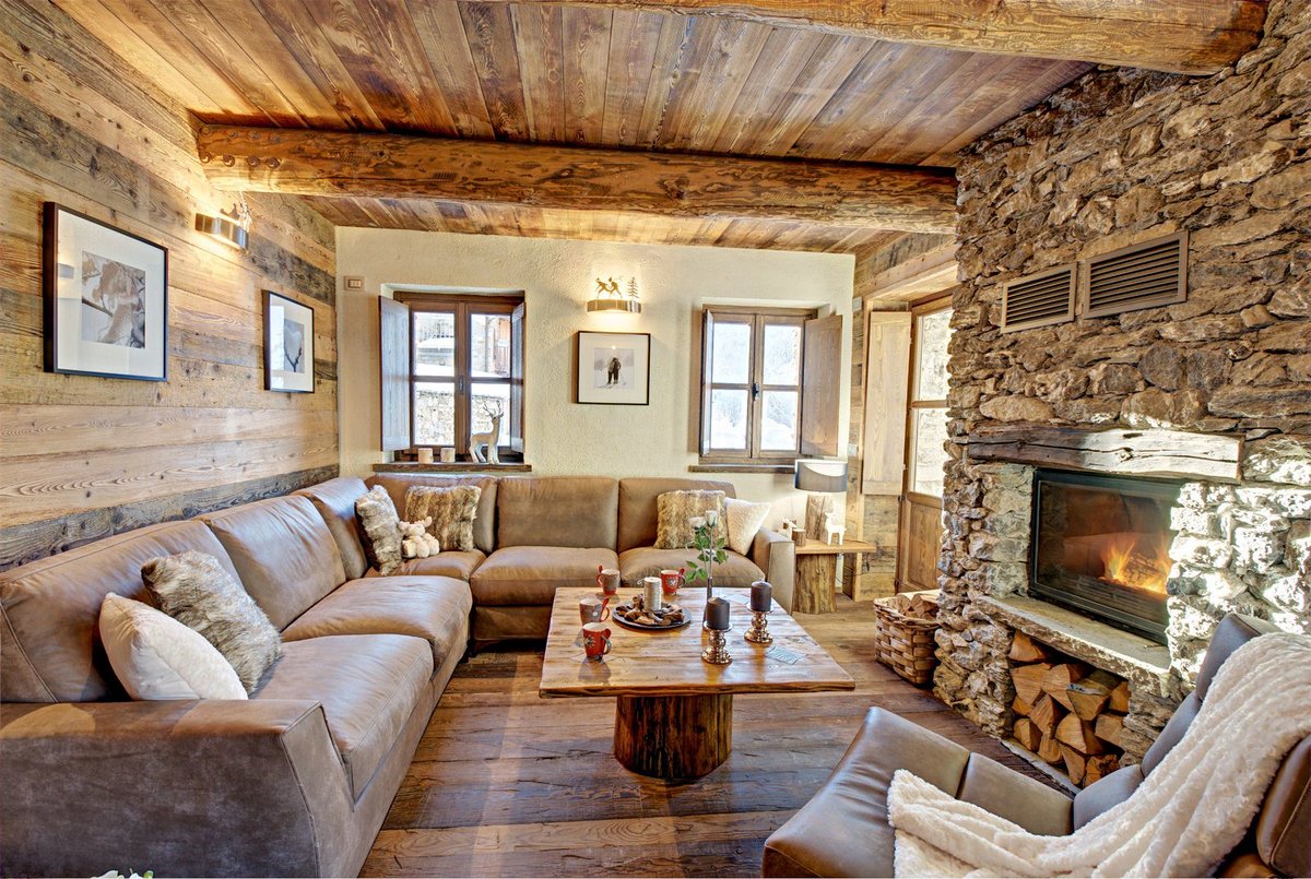 country house chalet photo