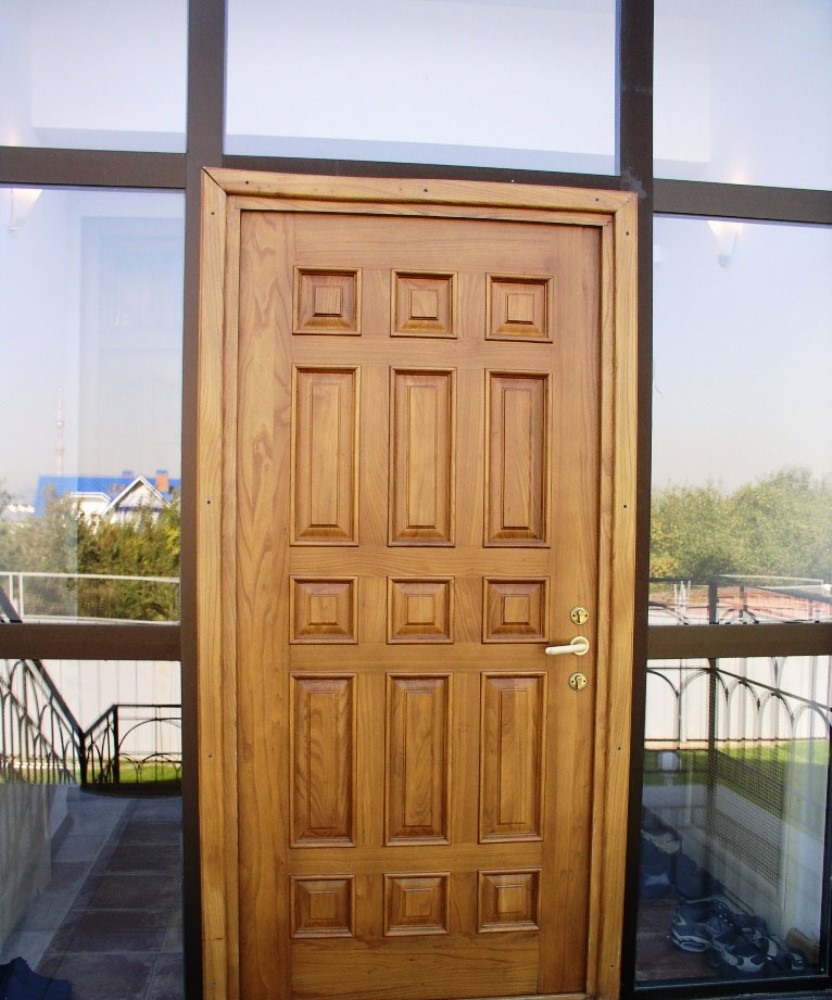 porta de entrada em madeira de carvalho