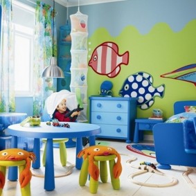 ontwerp van een ruime kinderkamer voor een jongen