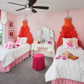 children's beds in girls bedroom