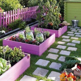 Camas de jardim quadradas