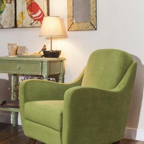 Groene gestoffeerde fauteuil