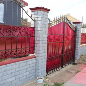 tuğla çit fotoğraf dekorasyon