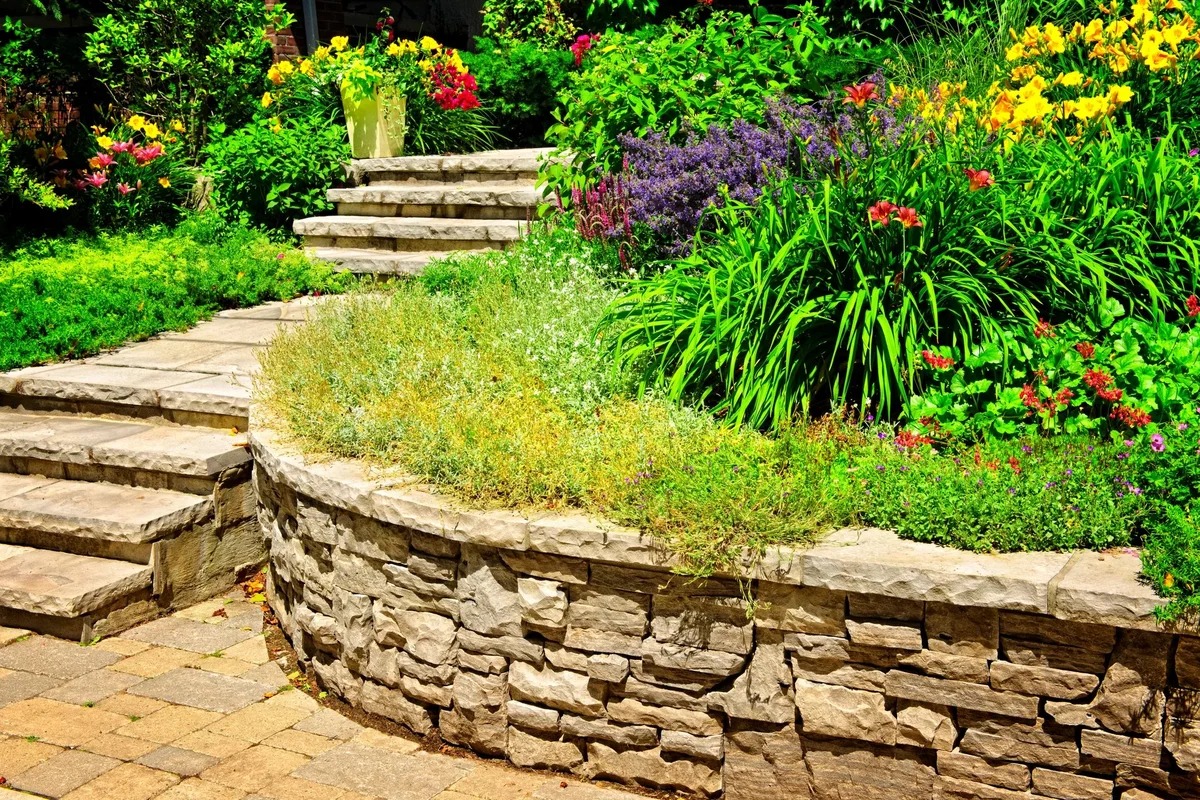 flowerbed of stone ideas photo