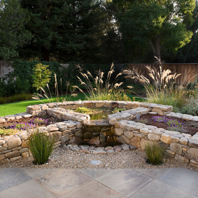 flower beds made of stones do-it-yourself photos