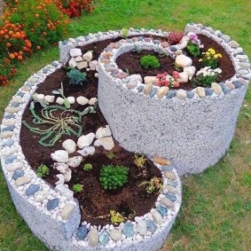 خيارات flowerbeds DIY