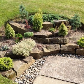 DIY flowerbeds design