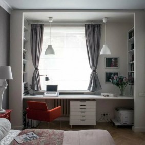 Silid ng tinedyer sa isang modernong apartment