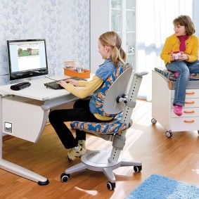 datoru krēslu mazuļu ideju veidi