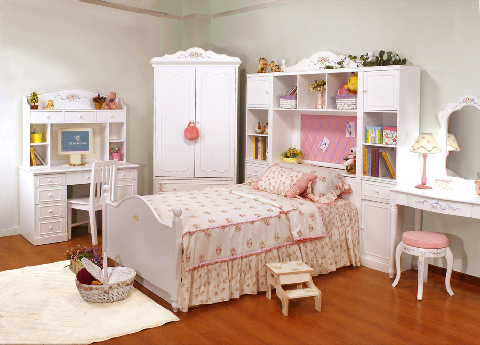 Çocuk odası için konforlu mobilya seti