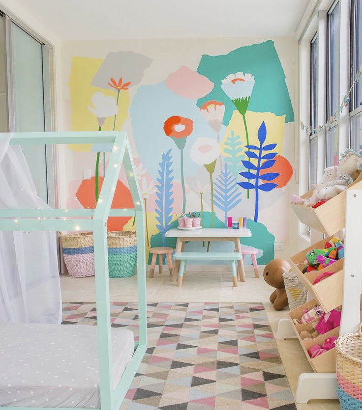 Wall painting of a kids room with acrylic paints