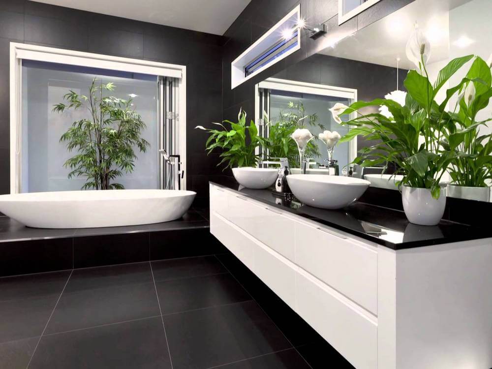 2019 koupelna s rostlinami