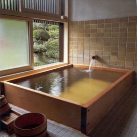 baño de estilo japonés