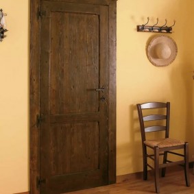 idéias de design de portas de madeira de entrada