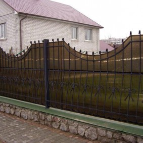 polikarbonat çitler inceleme fotoğraf