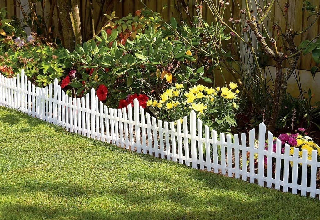 decorative fence made of wood