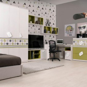 Progettazione di una stanza per adolescenti con mobili modulari