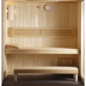Tundere din lemn pentru o baie mică de aburi