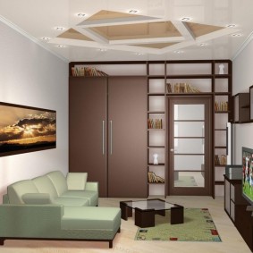 Inbyggda möbler i ett litet vardagsrum