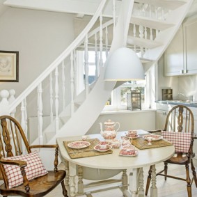 Provanso stiliaus virtuvės tapetų idėjos