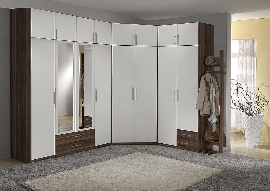 hinged wardrobe in the hallway with mezzanines
